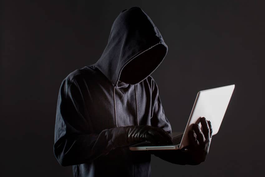 Estafa mediante el cambio de cuenta bancaria en un email Estafa mediante el cambio de cuenta bancaria en un email